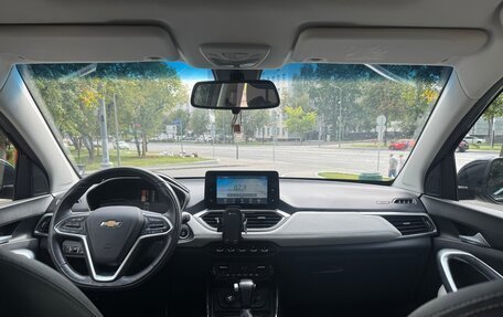 Chevrolet Captiva, 2022 год, 1 900 000 рублей, 6 фотография
