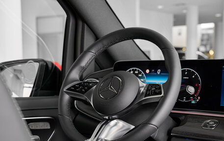Mercedes-Benz V-Класс, 2026 год, 14 350 000 рублей, 12 фотография