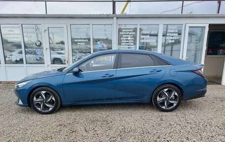 Hyundai Elantra, 2022 год, 1 540 000 рублей, 5 фотография