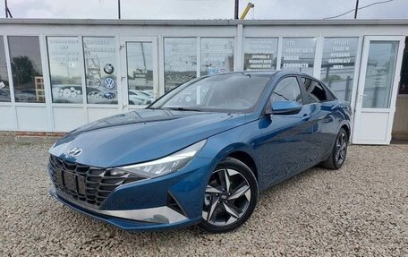 Hyundai Elantra, 2022 год, 1 540 000 рублей, 2 фотография