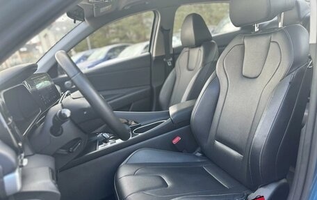 Hyundai Elantra, 2022 год, 1 540 000 рублей, 12 фотография