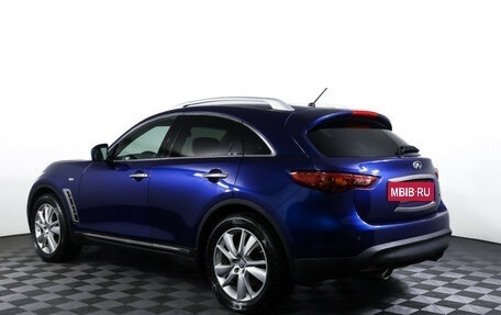 Infiniti QX70, 2017 год, 2 390 000 рублей, 7 фотография
