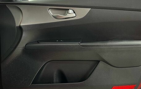 KIA Cerato IV, 2019 год, 1 800 000 рублей, 19 фотография
