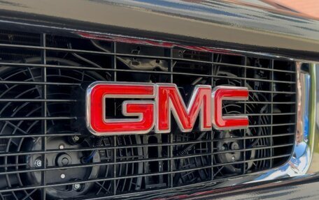 GMC Yukon III, 1996 год, 6 000 000 рублей, 5 фотография