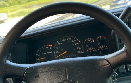 GMC Yukon III, 1996 год, 6 000 000 рублей, 25 фотография