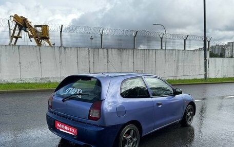 Mitsubishi Colt VI рестайлинг, 2000 год, 275 000 рублей, 3 фотография