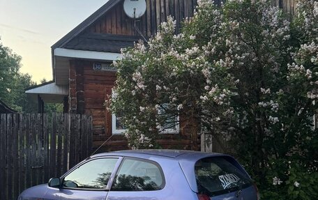Mitsubishi Colt VI рестайлинг, 2000 год, 275 000 рублей, 26 фотография