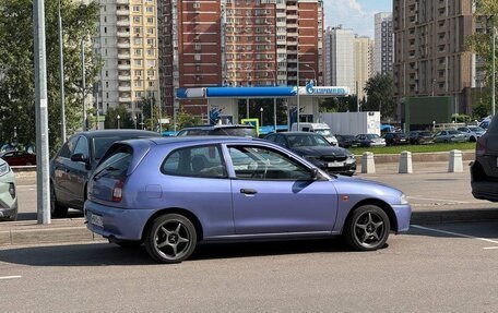 Mitsubishi Colt VI рестайлинг, 2000 год, 275 000 рублей, 33 фотография