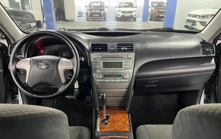 Toyota Camry, 2008 год, 1 125 000 рублей, 16 фотография