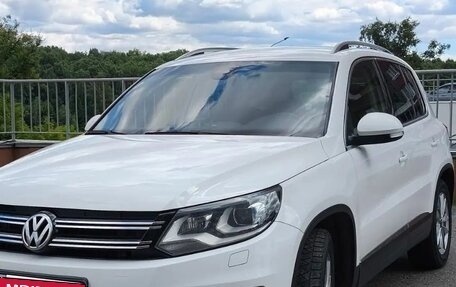 Volkswagen Tiguan I, 2013 год, 950 000 рублей, 3 фотография
