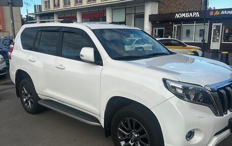 Toyota Land Cruiser Prado 150 рестайлинг 2, 2014 год, 2 950 000 рублей, 3 фотография