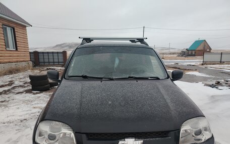 Chevrolet Niva I рестайлинг, 2015 год, 650 000 рублей, 3 фотография