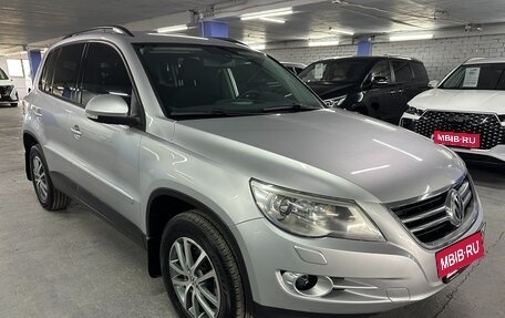 Volkswagen Tiguan I, 2010 год, 1 049 000 рублей, 3 фотография