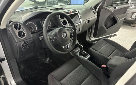 Volkswagen Tiguan I, 2010 год, 1 049 000 рублей, 10 фотография