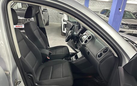 Volkswagen Tiguan I, 2010 год, 1 049 000 рублей, 20 фотография