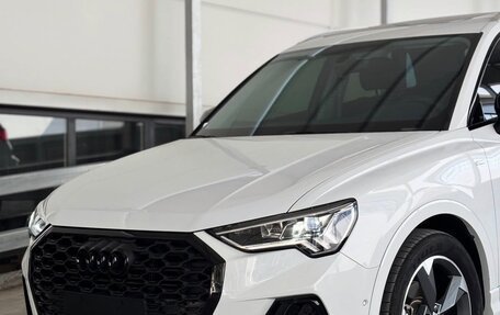 Audi Q3, 2022 год, 2 570 000 рублей, 2 фотография