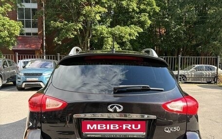 Infiniti QX50 I рестайлинг, 2013 год, 1 900 000 рублей, 4 фотография