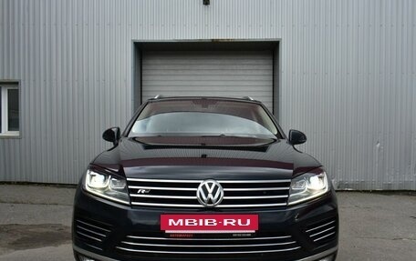 Volkswagen Touareg III, 2016 год, 2 499 000 рублей, 5 фотография