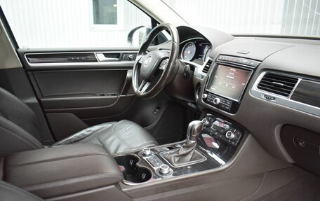 Volkswagen Touareg III, 2016 год, 2 499 000 рублей, 26 фотография