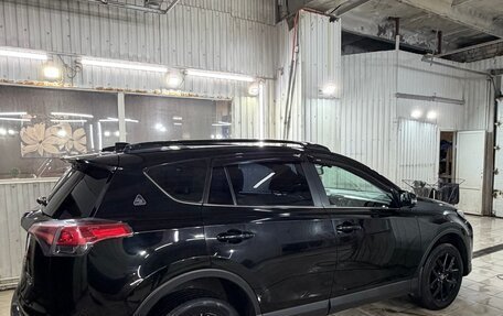 Toyota RAV4, 2018 год, 2 300 000 рублей, 4 фотография