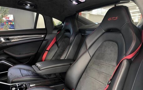 Porsche Panamera II рестайлинг, 2019 год, 10 350 000 рублей, 24 фотография