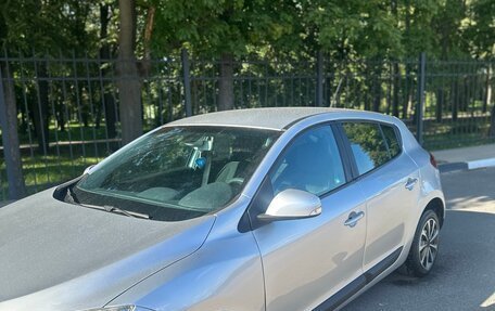 Renault Megane III, 2010 год, 380 000 рублей, 3 фотография