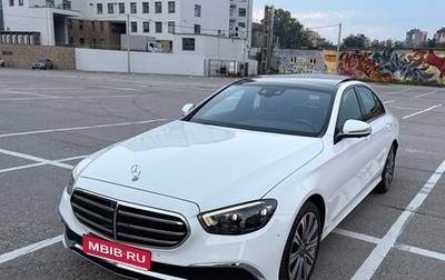 Mercedes-Benz E-Класс, 2022 год, 6 490 000 рублей, 1 фотография
