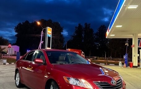 Toyota Camry, 2007 год, 863 000 рублей, 2 фотография