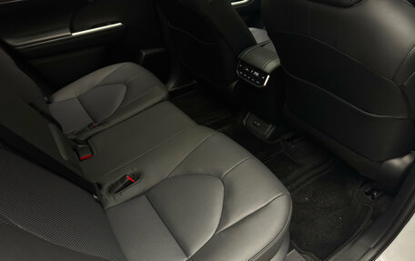 Toyota Highlander, 2026 год, 5 750 000 рублей, 23 фотография