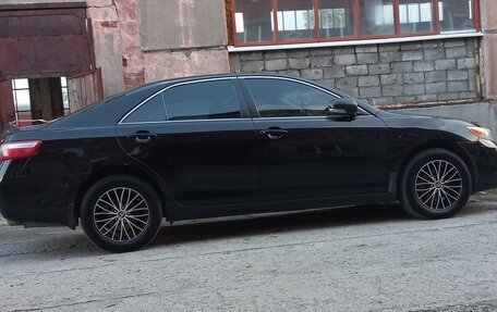 Toyota Camry, 2010 год, 1 350 000 рублей, 4 фотография