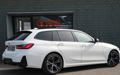 BMW 3 серия, 2023 год, 3 623 000 рублей, 2 фотография
