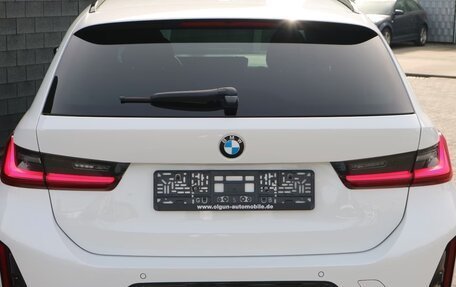 BMW 3 серия, 2023 год, 3 623 000 рублей, 10 фотография