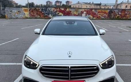 Mercedes-Benz E-Класс, 2022 год, 6 490 000 рублей, 3 фотография