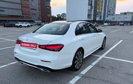 Mercedes-Benz E-Класс, 2022 год, 6 490 000 рублей, 9 фотография