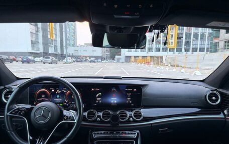 Mercedes-Benz E-Класс, 2022 год, 6 490 000 рублей, 17 фотография