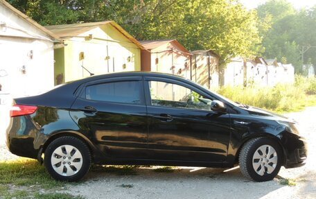 KIA Rio III рестайлинг, 2012 год, 490 000 рублей, 2 фотография