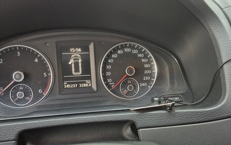 Volkswagen Multivan T5, 2013 год, 2 345 000 рублей, 6 фотография
