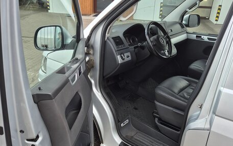 Volkswagen Multivan T5, 2013 год, 2 345 000 рублей, 11 фотография