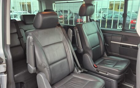 Volkswagen Multivan T5, 2013 год, 2 345 000 рублей, 8 фотография
