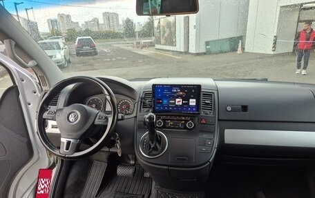 Volkswagen Multivan T5, 2013 год, 2 345 000 рублей, 14 фотография