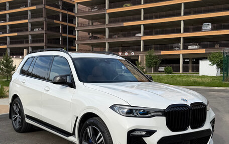 BMW X7, 2021 год, 8 000 000 рублей, 4 фотография