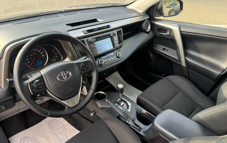 Toyota RAV4, 2014 год, 1 890 000 рублей, 7 фотография
