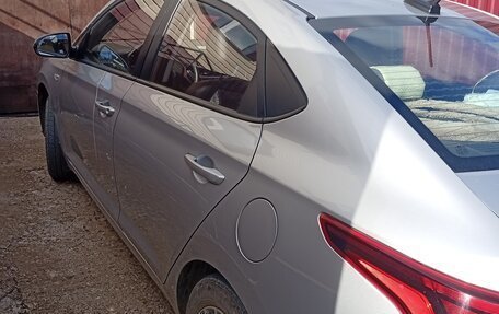 Hyundai Solaris II рестайлинг, 2019 год, 1 450 000 рублей, 4 фотография