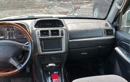 Mitsubishi Pajero iO, 2000 год, 420 000 рублей, 5 фотография