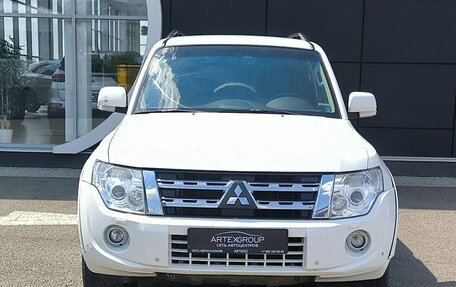 Mitsubishi Pajero IV, 2013 год, 2 300 000 рублей, 2 фотография