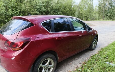 Opel Astra J, 2011 год, 480 000 рублей, 3 фотография