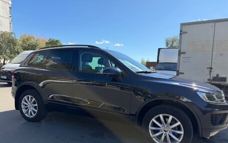 Volkswagen Touareg III, 2016 год, 2 500 000 рублей, 3 фотография
