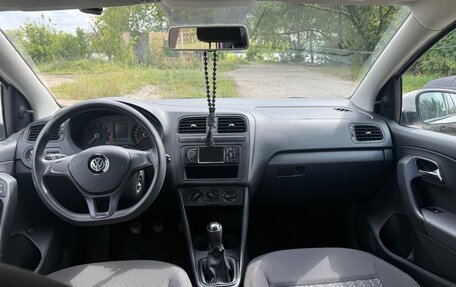 Volkswagen Polo VI (EU Market), 2016 год, 680 000 рублей, 7 фотография
