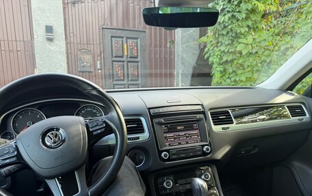 Volkswagen Touareg III, 2016 год, 2 500 000 рублей, 10 фотография