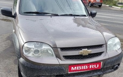Chevrolet Niva I рестайлинг, 2019 год, 750 000 рублей, 1 фотография